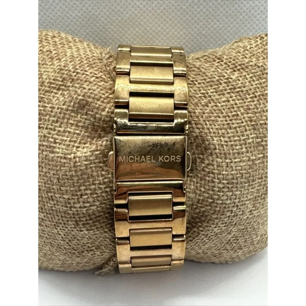 Michael Kors Skylar MK5868 Women Crystal Pave Dial Rose Gold Wrist Watch JNA807